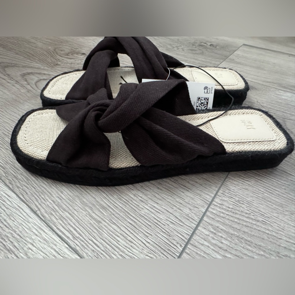 H&M Black and Cream Women's Sandals